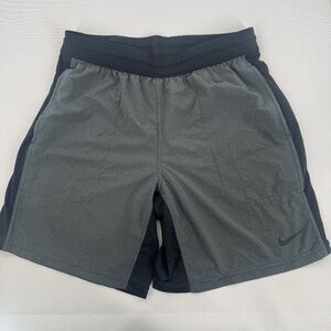 Nike Dri-Fit Training Shorts Grey Black (BV2770-011) Men’s L
